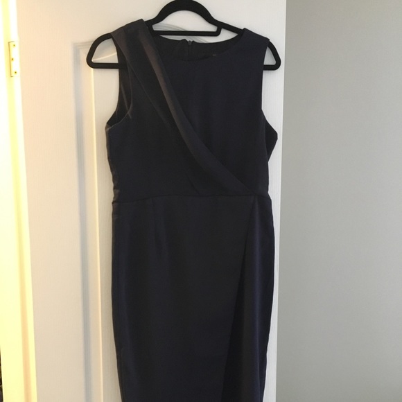 Knee Length Dress (tulip style skirt) - Picture 1 of 5
